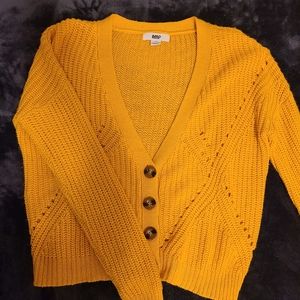 Women's large yellow cardigan